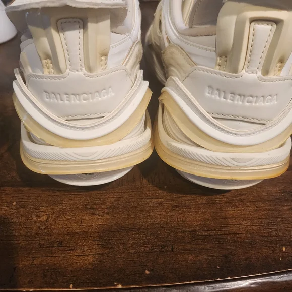 Balenciaga Tyrex low-top sneakers size 9 - Picture 5 of 8